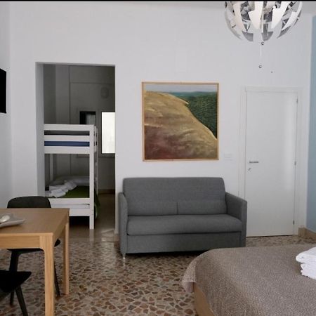 Sole & Luna Guest House Bari Luaran gambar