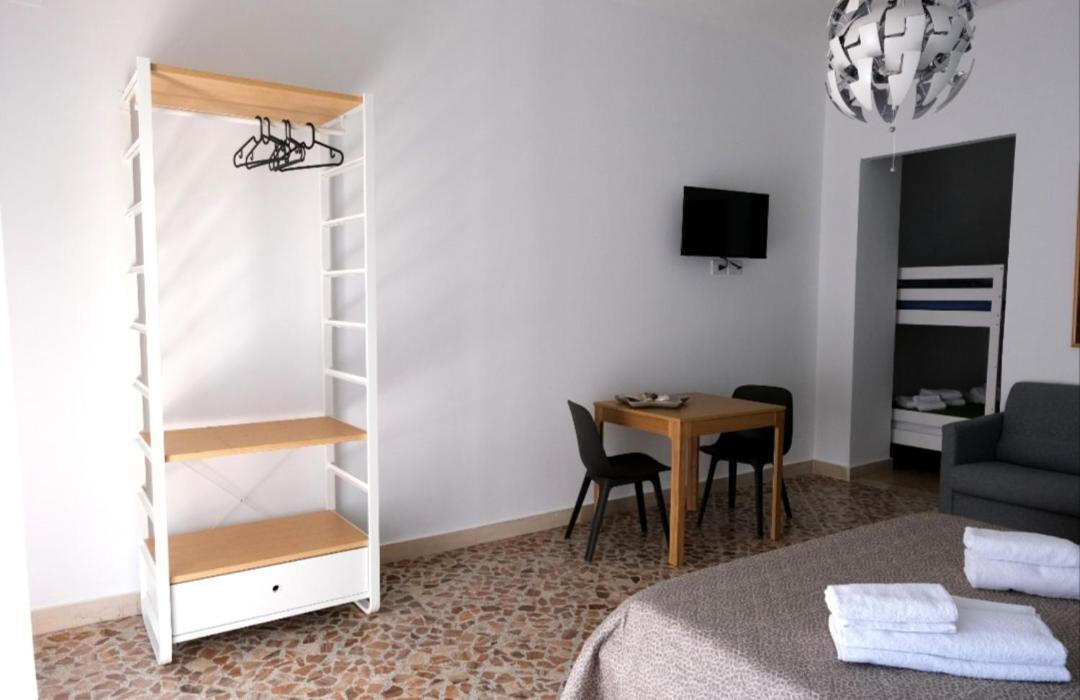 Sole & Luna Guest House Bari Luaran gambar